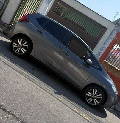 HONDA-FIT-2016