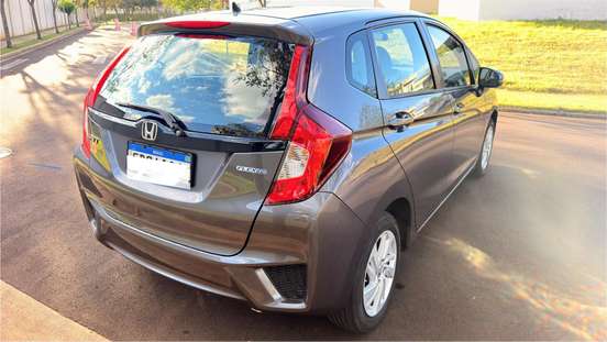 HONDA-FIT-2014