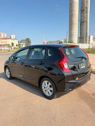 HONDA-FIT-1.5 LX 16V FLEX 4P MANUAL HONDA-FIT-2014