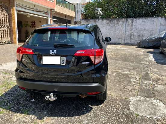 HONDA-HR-V-2015