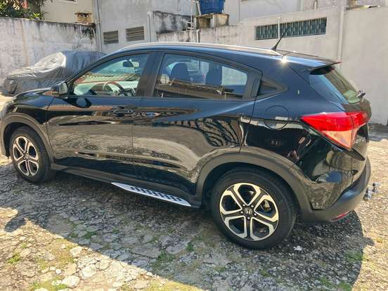 HONDA-HR-V-2015