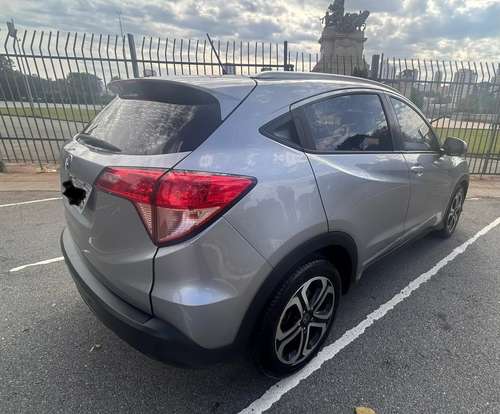 HONDA-HR-V-2016