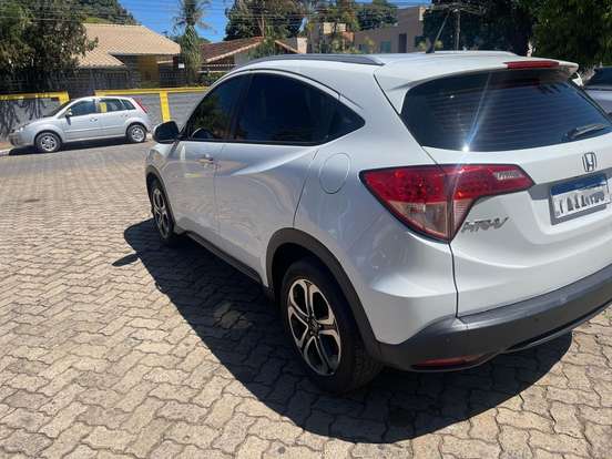 HONDA-HR-V-2017