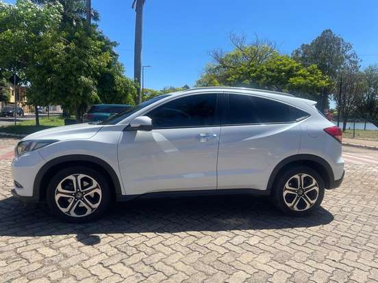 HONDA-HR-V-2017