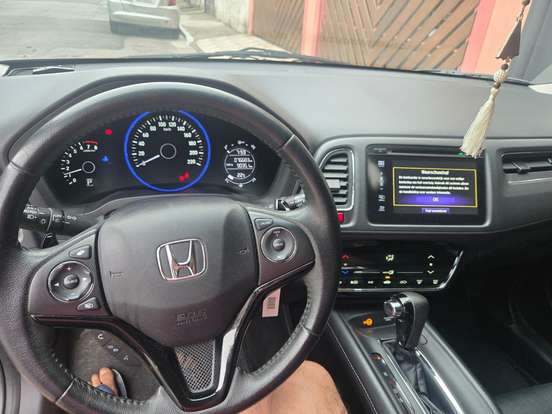 HONDA-HR-V-2017