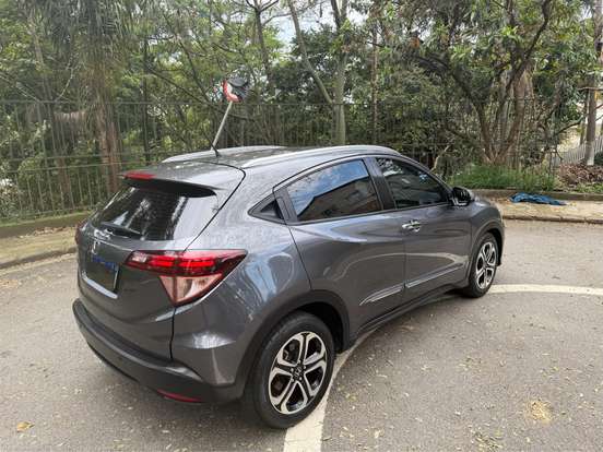 HONDA-HR-V-1.8 16V FLEX TOURING 4P AUTOMÁTICO HONDA-HR-V-2018