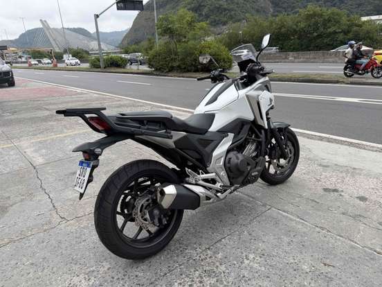 HONDA-NC 750X ABS DCT HONDA-NC 750X ABS DCT-2022