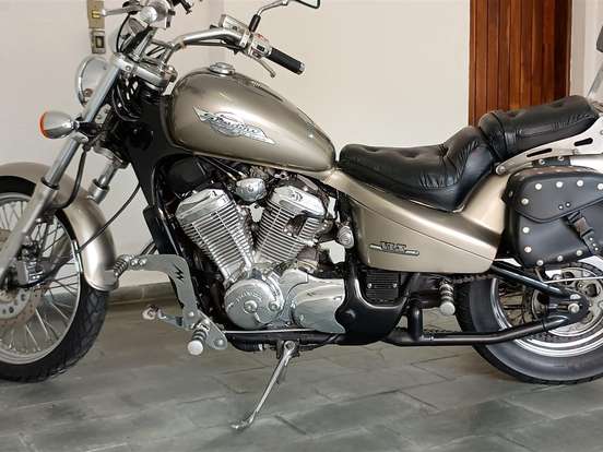 HONDA-SHADOW 600C VT HONDA-SHADOW 600C VT-2000
