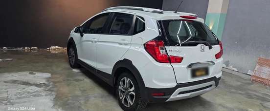 HONDA-WR-V-2019