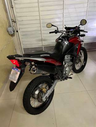 HONDA-XRE 300-2016
