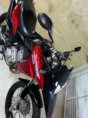 HONDA-XRE 300-2016