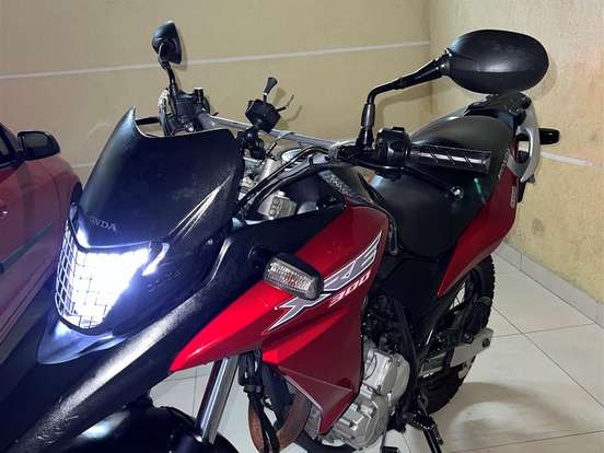 HONDA-XRE 300 HONDA-XRE 300-2016
