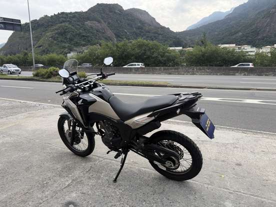HONDA-XRE 300 SAHARA ADVENTURE-2026