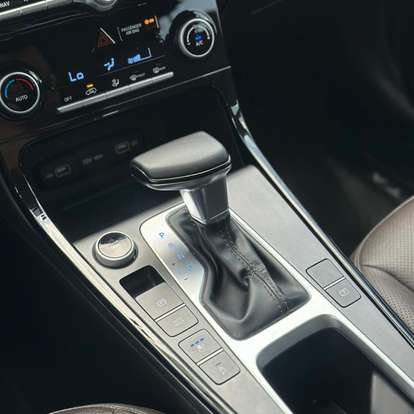 HYUNDAI-CRETA-2023