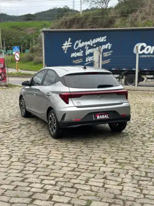 HYUNDAI-HB20-2023