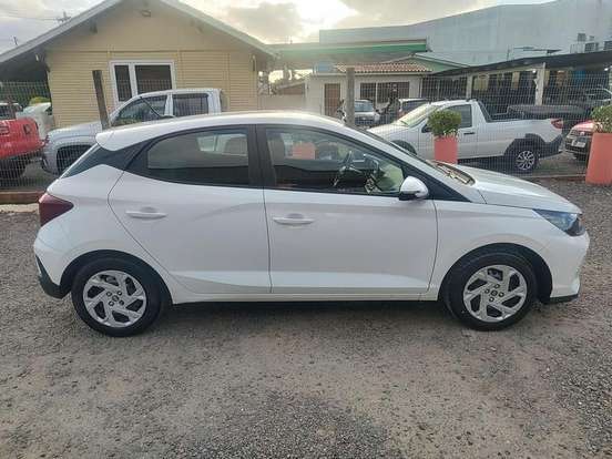 HYUNDAI-HB20-1.0 12V FLEX COMFORT PLUS MANUAL HYUNDAI-HB20-2024