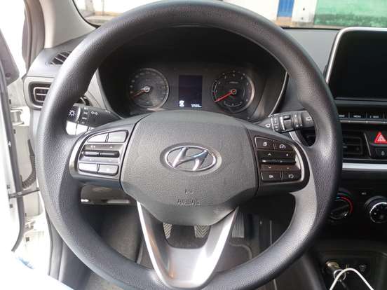 HYUNDAI-HB20-2024