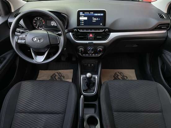 HYUNDAI-HB20-2021