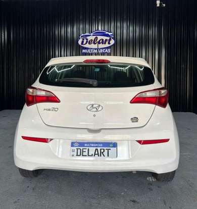 HYUNDAI-HB20-2017