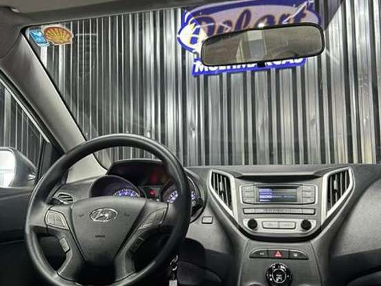 HYUNDAI-HB20-1.0 COMFORT 12V FLEX 4P MANUAL HYUNDAI-HB20-2017
