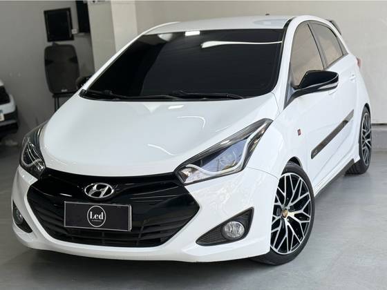 HYUNDAI HB20 1.6 COMFORT PLUS 16V FLEX 4P AUTOMÁTICO