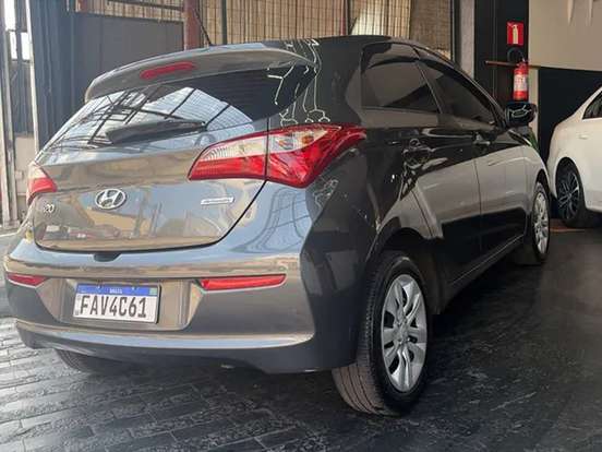 HYUNDAI-HB20-1.6 COMFORT STYLE 16V FLEX 4P AUTOMÁTICO HYUNDAI-HB20-2017
