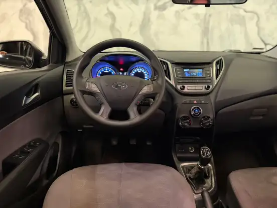 HYUNDAI-HB20S-2016