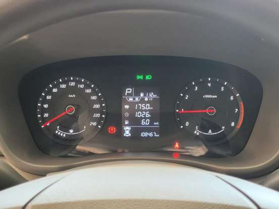 HYUNDAI-HB20S-2023