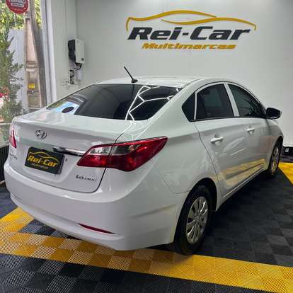 HYUNDAI-HB20S-2013