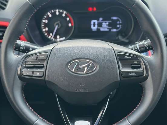 HYUNDAI-HB20X-1.6 16V FLEX DIAMOND AUTOMÁTICO HYUNDAI-HB20X-2021