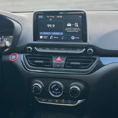 HYUNDAI-HB20X-2021