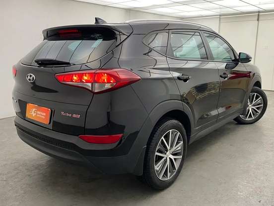 HYUNDAI-TUCSON-2017