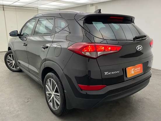 HYUNDAI-TUCSON-2017