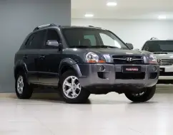 HYUNDAI TUCSON 2.0 MPFI GLS 16V 143CV 2WD FLEX 4P AUTOMÁTICO HYUNDAI TUCSON 2.0 MPFI GLS 16V 143CV 2WD FLEX 4P AUTOMÁTICO