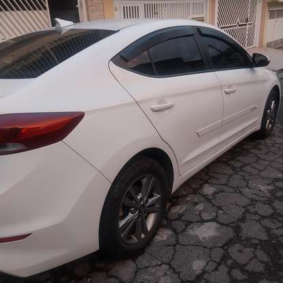HYUNDAI-ELANTRA-2017