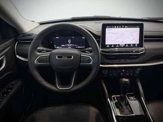 JEEP-COMMANDER-2023