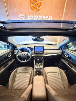 JEEP-COMMANDER-2024