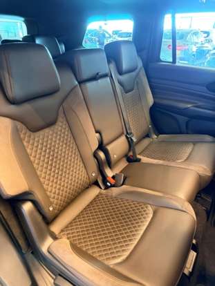 JEEP-COMMANDER-2024