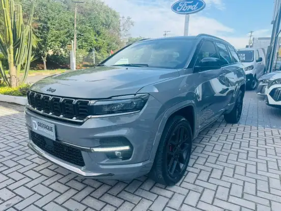 JEEP-COMMANDER-2.0 HURRICANE 4 TURBO GASOLINA BLACKHAWK AT9 JEEP-COMMANDER-2024