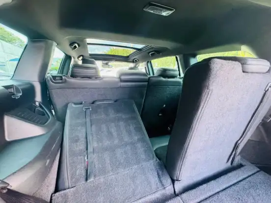 JEEP-COMMANDER-2024