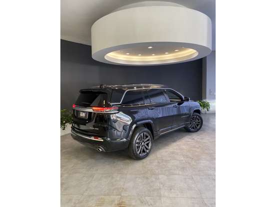 JEEP-COMMANDER-2025