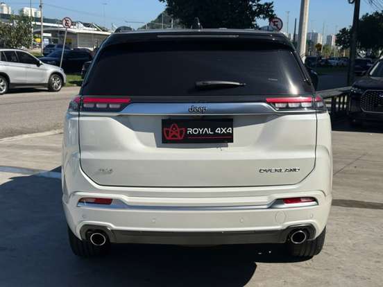 JEEP-COMMANDER-2024