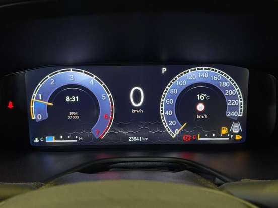 JEEP-COMMANDER-2024