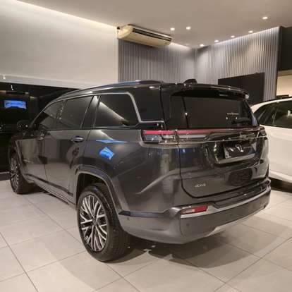 JEEP-COMMANDER-2026