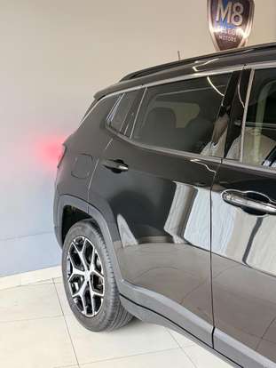 JEEP-COMPASS-2024