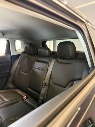 JEEP-COMPASS-2024