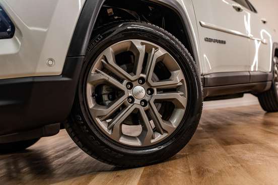 JEEP-COMPASS-1.3 T270 TURBO FLEX LONGITUDE AT6 JEEP-COMPASS-2023