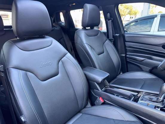 JEEP-COMPASS-2024