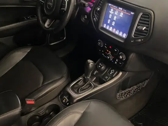 JEEP-COMPASS-2.0 16V DIESEL LONGITUDE 4X4 AUTOMÁTICO JEEP-COMPASS-2018