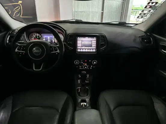 JEEP-COMPASS-2.0 16V DIESEL TRAILHAWK 4X4 AUTOMÁTICO JEEP-COMPASS-2017